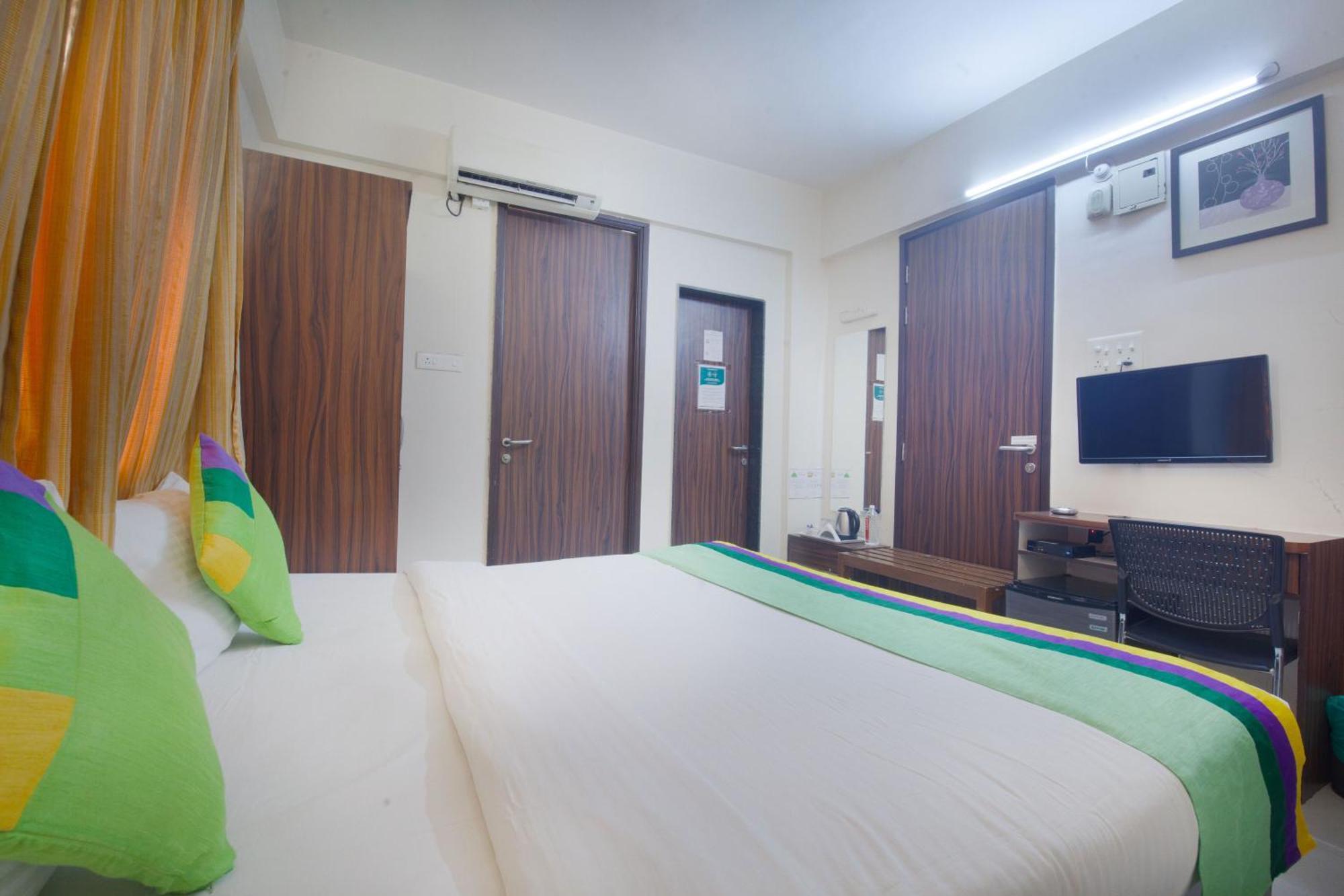 Treebo Park View Hadapsar Hotel Pune Ngoại thất bức ảnh