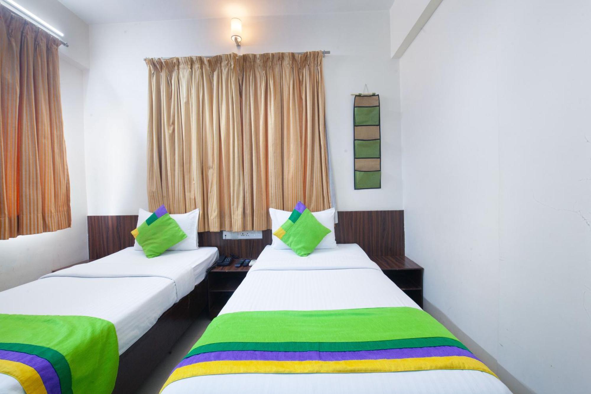 Treebo Park View Hadapsar Hotel Pune Ngoại thất bức ảnh